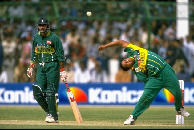 29 Feb 1996 Paul Adams of South Africa bowls during the World Cup Group B game against Pakistan at the National Stadium in Karachi Pakistan